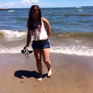 Meet your Posher, Rachel